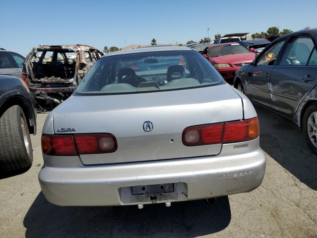 JH4DB7660TS007635 1996 Acura Integra Se