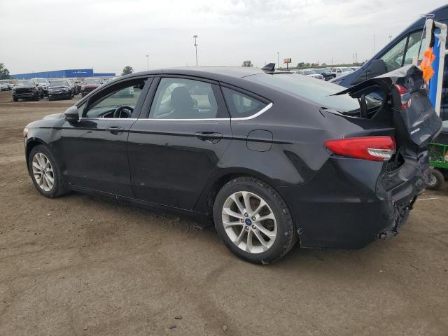 3FA6P0HD0LR164565 Ford Fusion SE 2