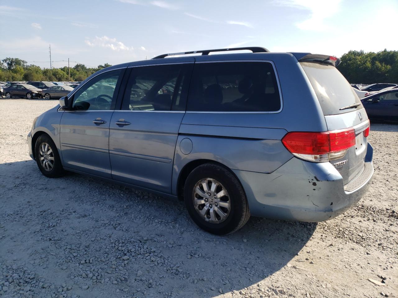 2009 Honda Odyssey - Image 2