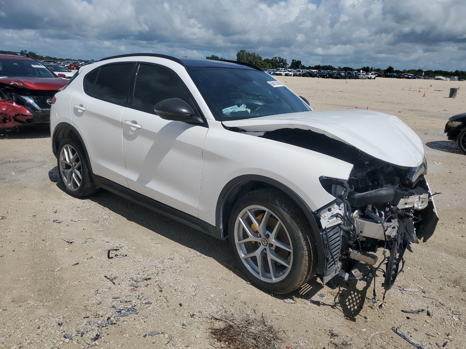 2019 Alfa Romeo Stelvio Ti vin: ZASPAKBN4K7C50293