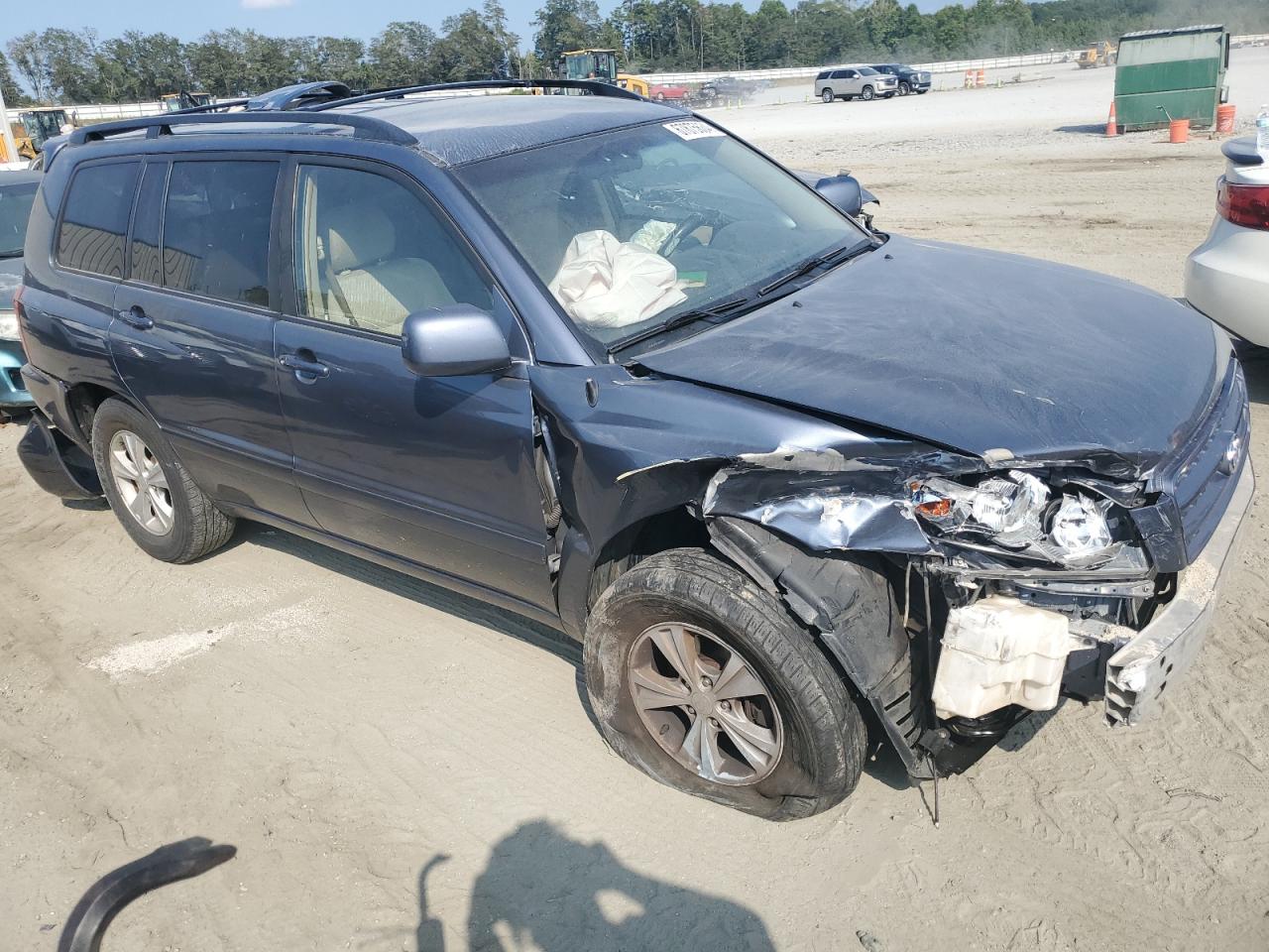 2003 Toyota Highlander - Image 4