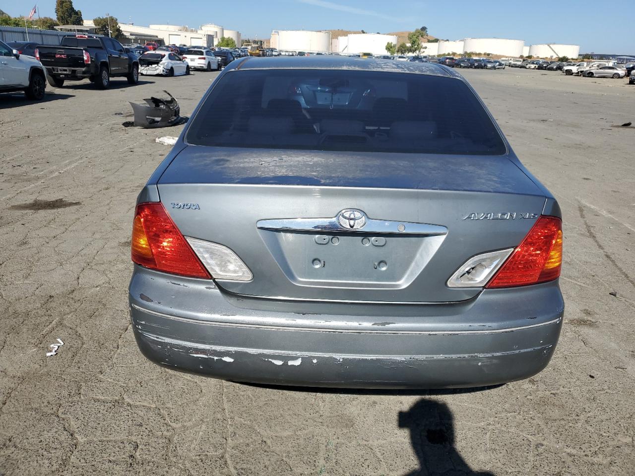 2002 Toyota Avalon Xl VIN: 4T1BF28BX2U239992 Lot: 67137544