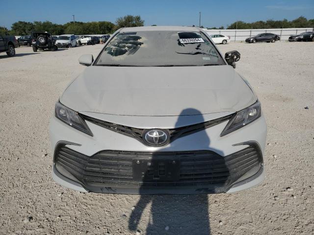 4T1R11AK4RU211133 Toyota Camry LE 5