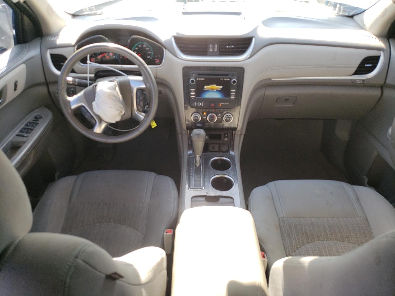 2015 Chevrolet Traverse - Image 8