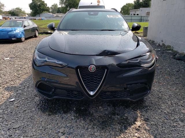 ZASPAKBN6R7D75029 Alfa Romeo Stelvio TI 5