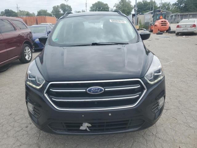 FORD ESCAPE 2019 Czarny