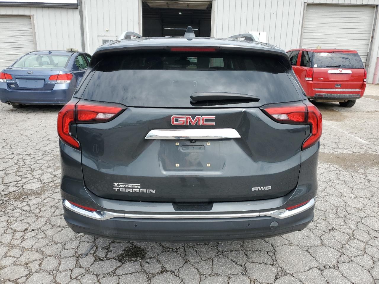 3GKALVEV6KL215616 2019 GMC Terrain Slt