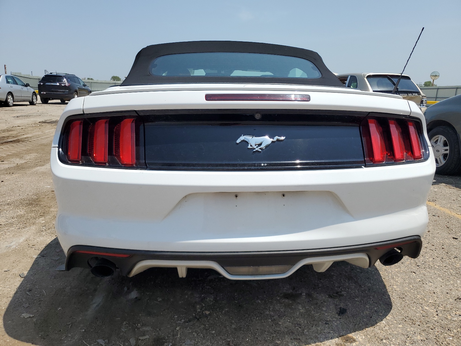 1FATP8UH6G5242981 2016 Ford Mustang
