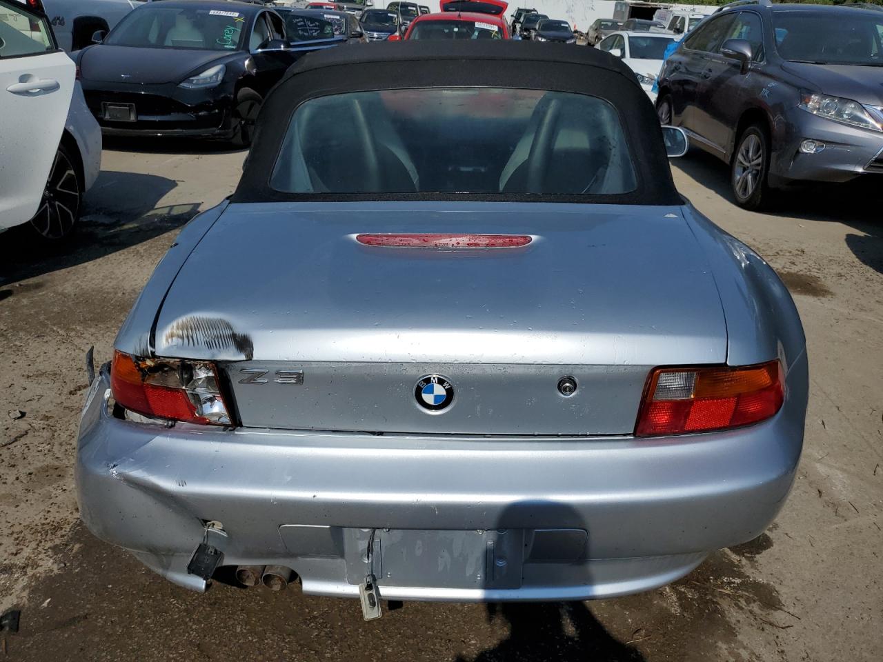 1998 BMW Z3 2.8 VIN: 4USCJ3335WLC16206 Lot: 68746354