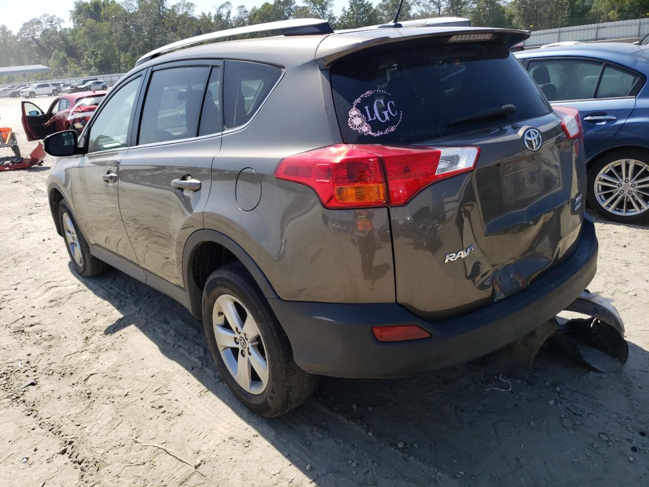 2T3RFREV5FW229695 2015 TOYOTA RAV 4 - Image 2