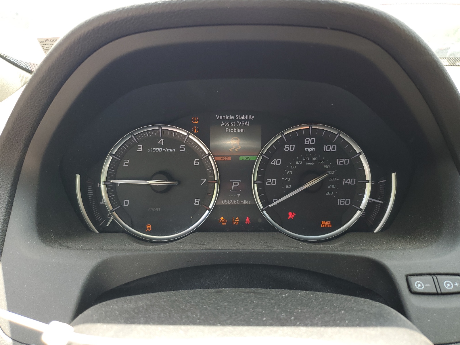 19UUB1F32JA011615 2018 Acura Tlx