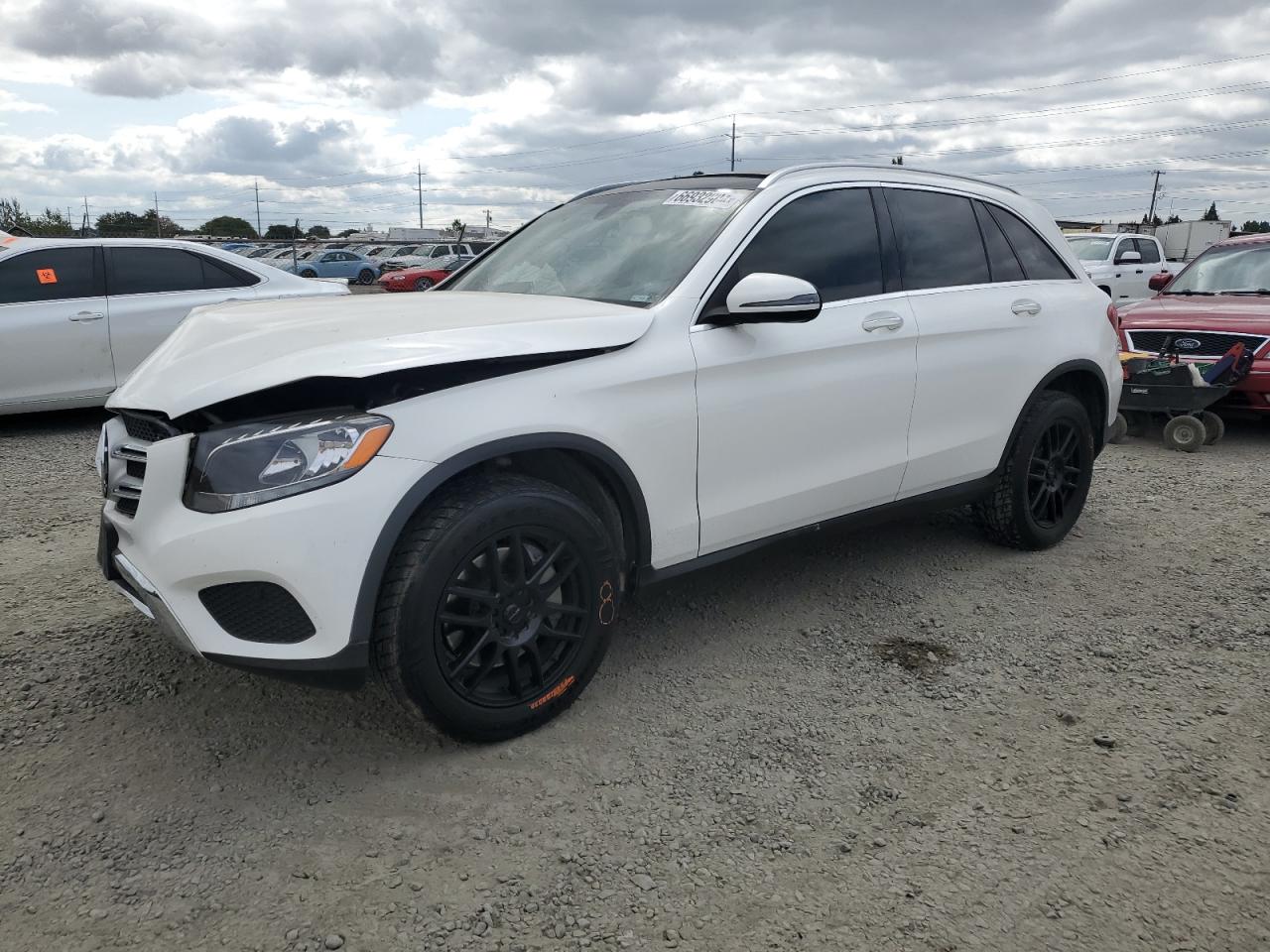 WDC0G4KB8GF088203 2016 MERCEDES-BENZ GLC - Image 1