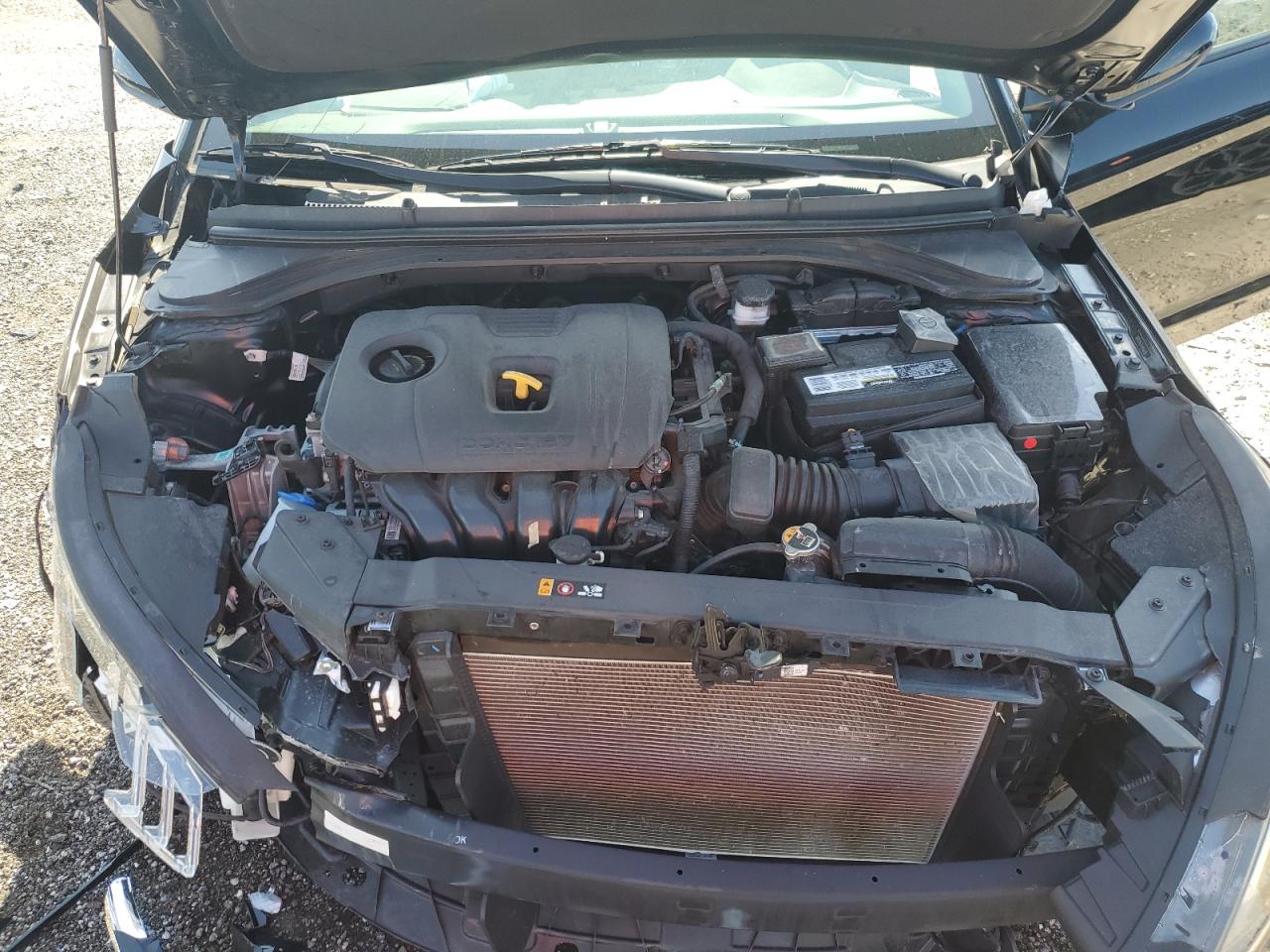 2020 Hyundai Elantra Se VIN: 5NPD74LF9LH556738 Lot: 66695854