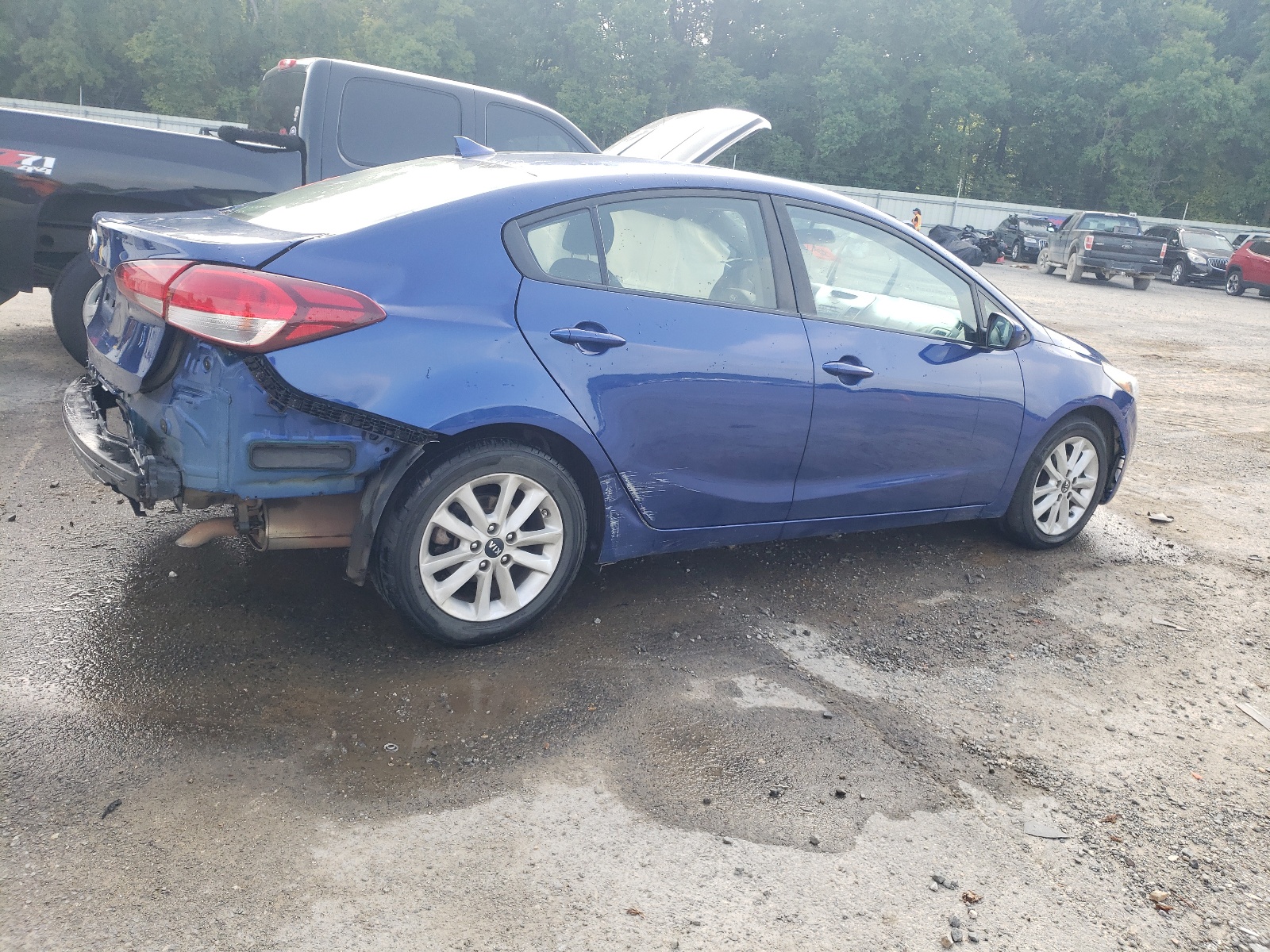 3KPFL4A79HE151720 2017 Kia Forte Lx