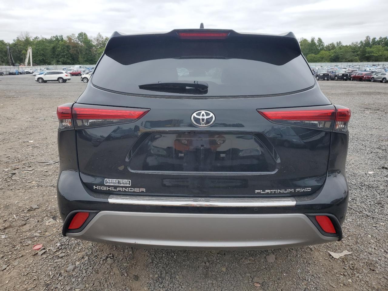 2021 Toyota Highlander Platinum VIN: 5TDFZRBH8MS150755 Lot: 69630834