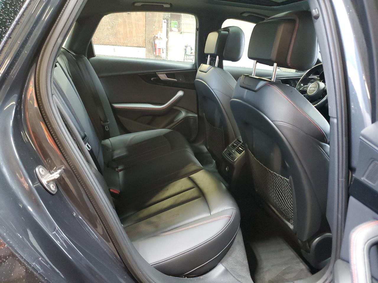 2018 Audi A4 Premium Plus VIN: WAUENAF4XJA146311 Lot: 65785904