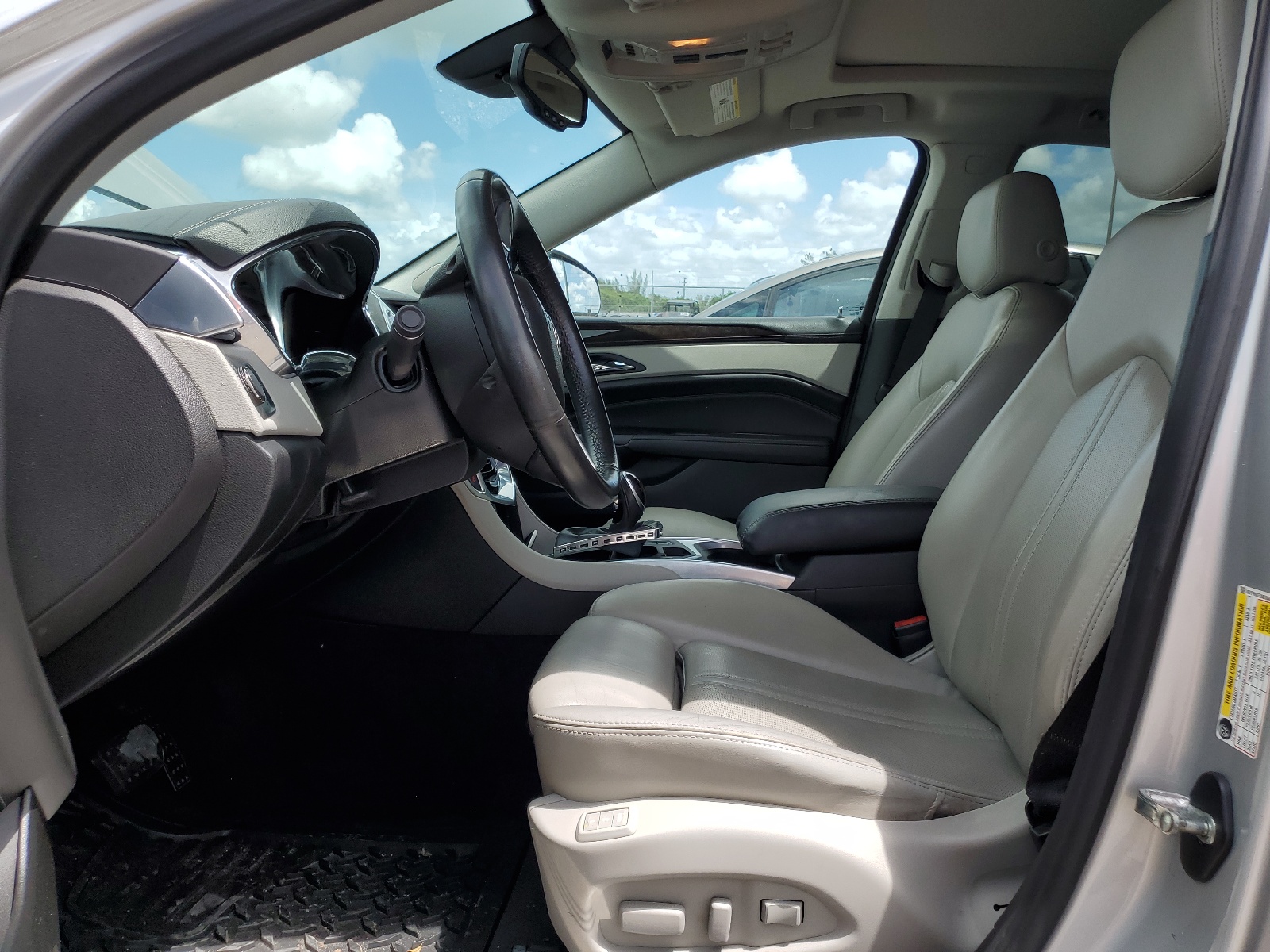 3GYFNCE34DS643217 2013 Cadillac Srx Luxury Collection