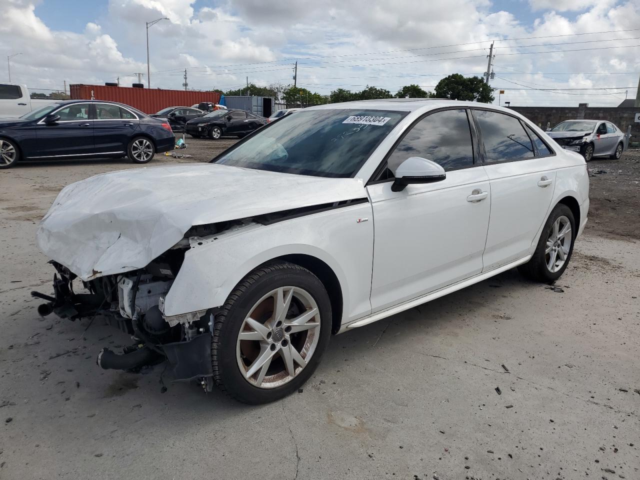 WAUKMAF49JA118117 2018 AUDI A4 - Image 1