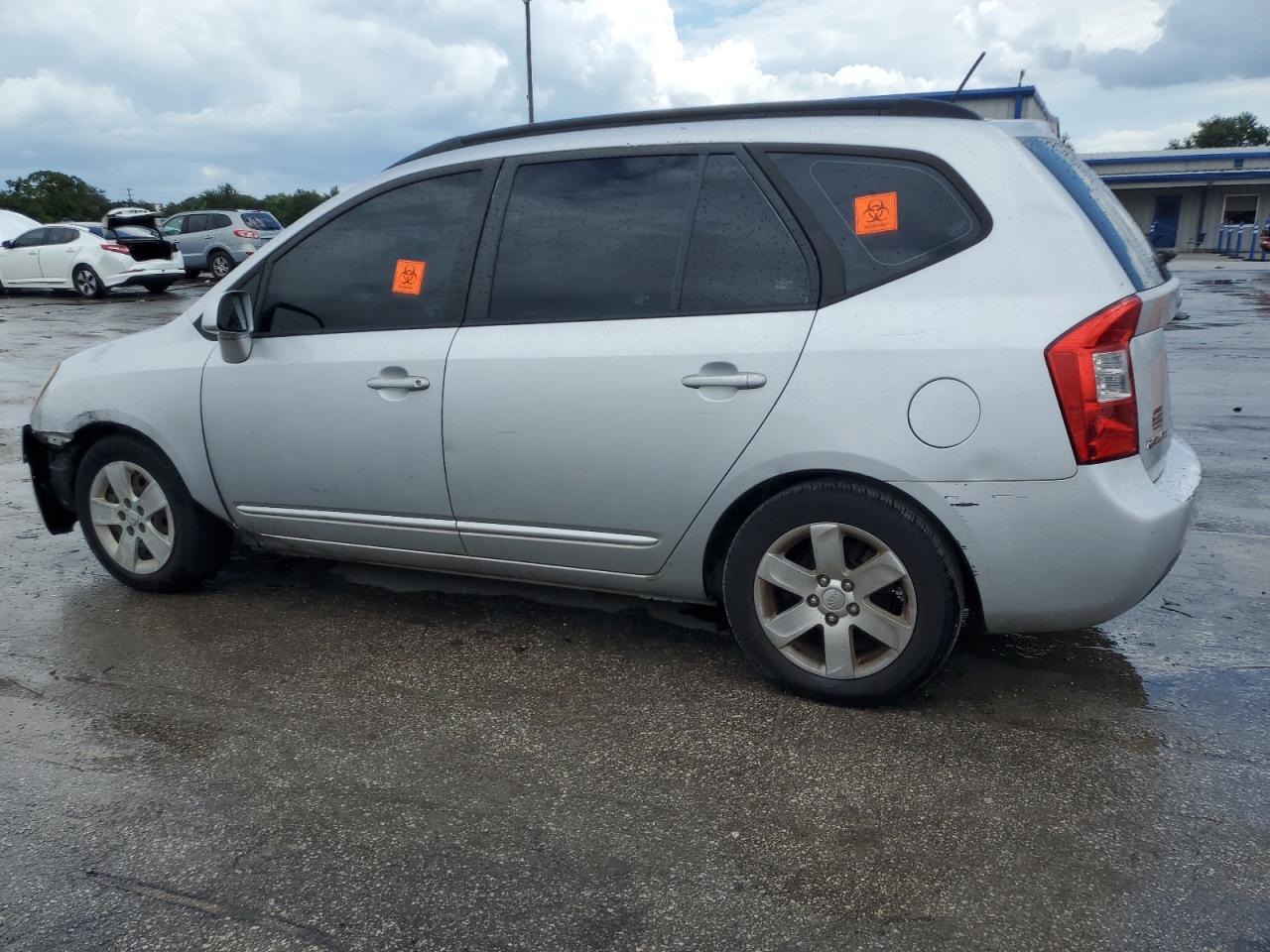 2008 Kia Rondo Lx VIN: KNAFG526487156546 Lot: 67278584