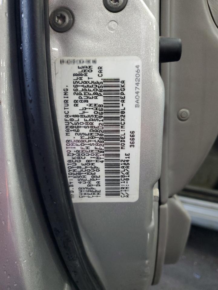 4T1BF28B02U219668 2002 Toyota Avalon Xl