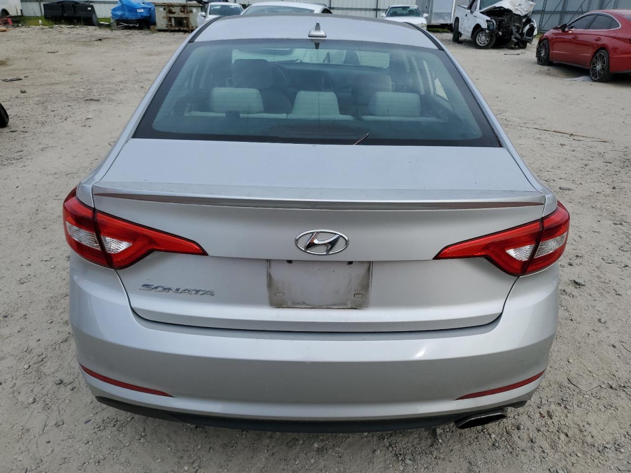 2015 Hyundai Sonata Se VIN: 5NPE24AF3FH161027 Lot: 68849784