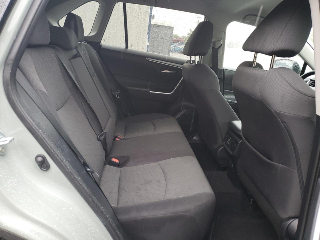 2021 Toyota Rav4 Xle VIN: 2T3P1RFV7MW165807 Lot: 66524444