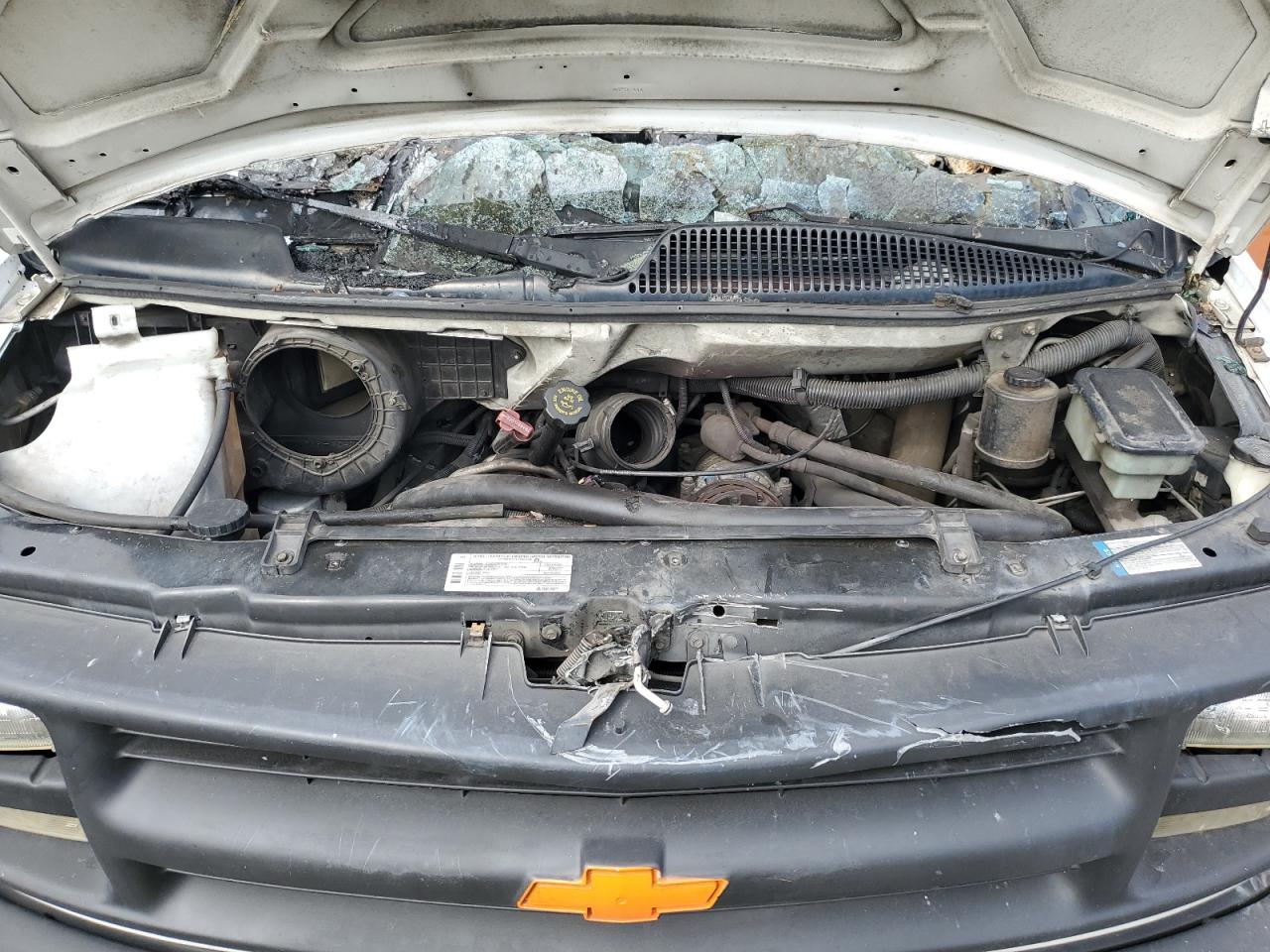 1999 Chevrolet Express G3500 VIN: 1GBJG31R4X1075016 Lot: 67308964