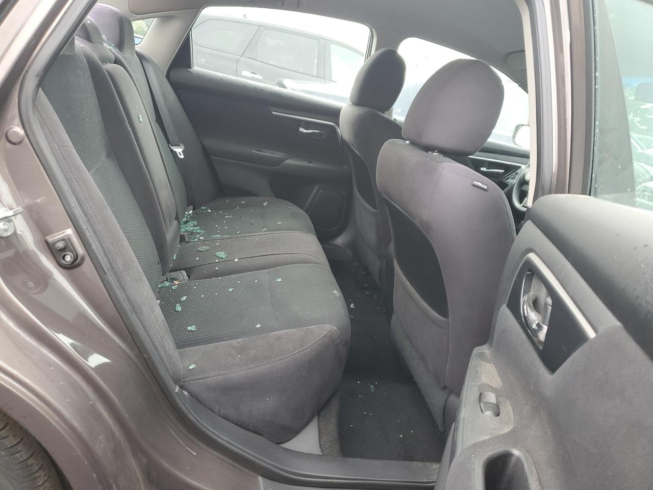 1N4AL3AP4EN386043 2014 Nissan Altima 2.5