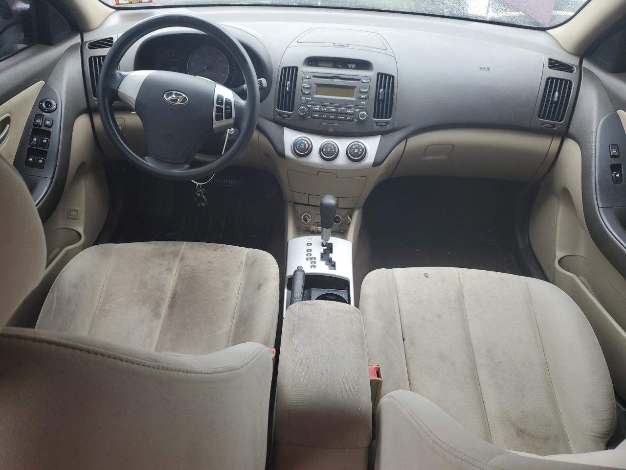 2008 Hyundai Elantra - Image 8
