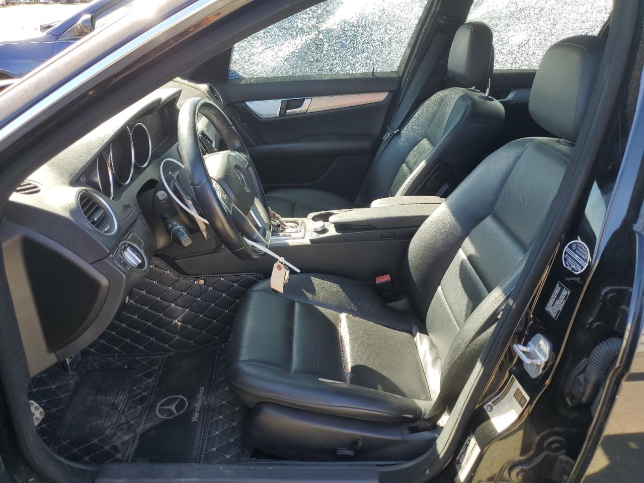 2012 Mercedes-Benz C 250 VIN: WDDGF4HB3CR197505 Lot: 66940534