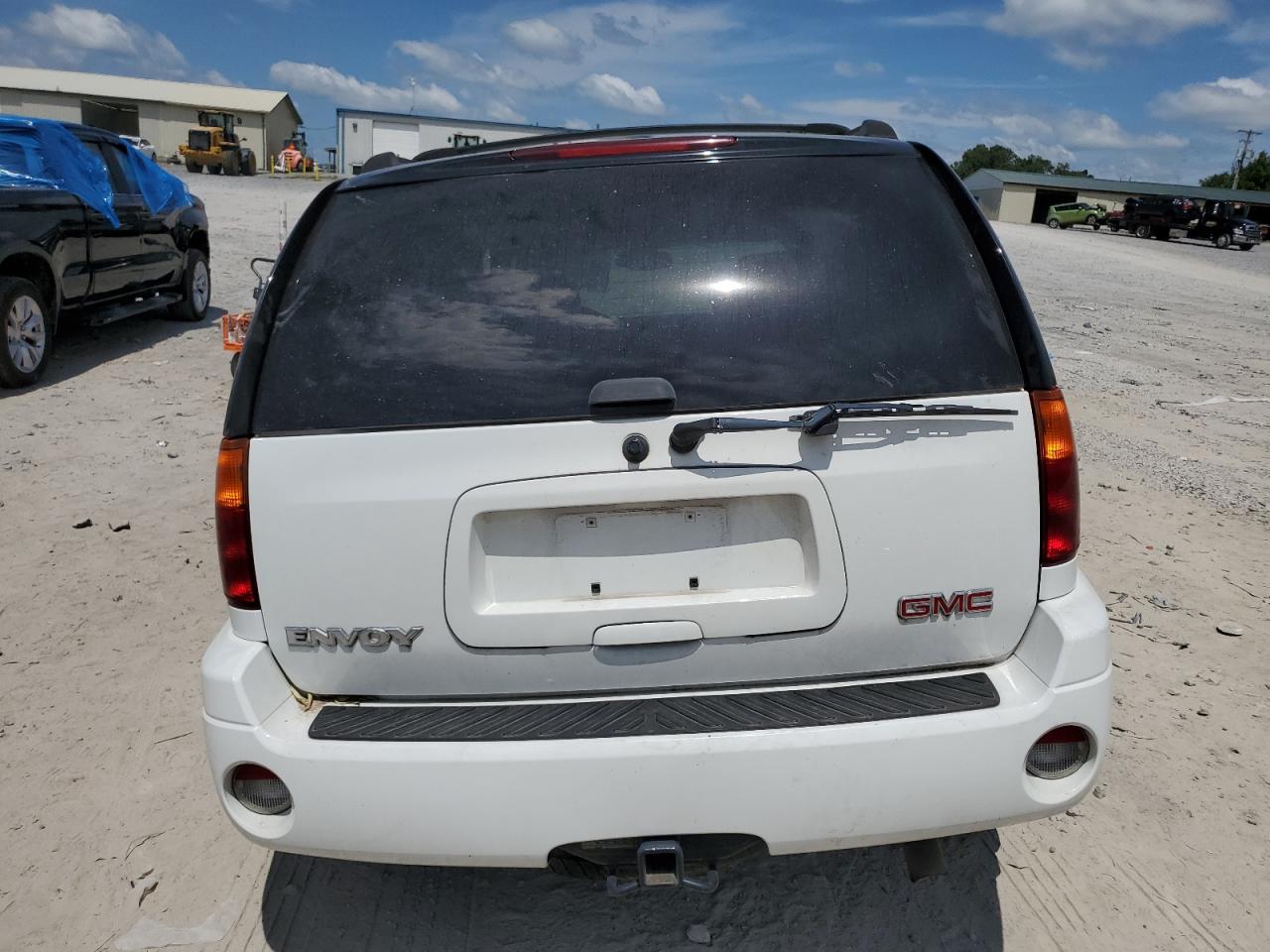2004 GMC Envoy VIN: 1GKDT13S642303343 Lot: 66351884