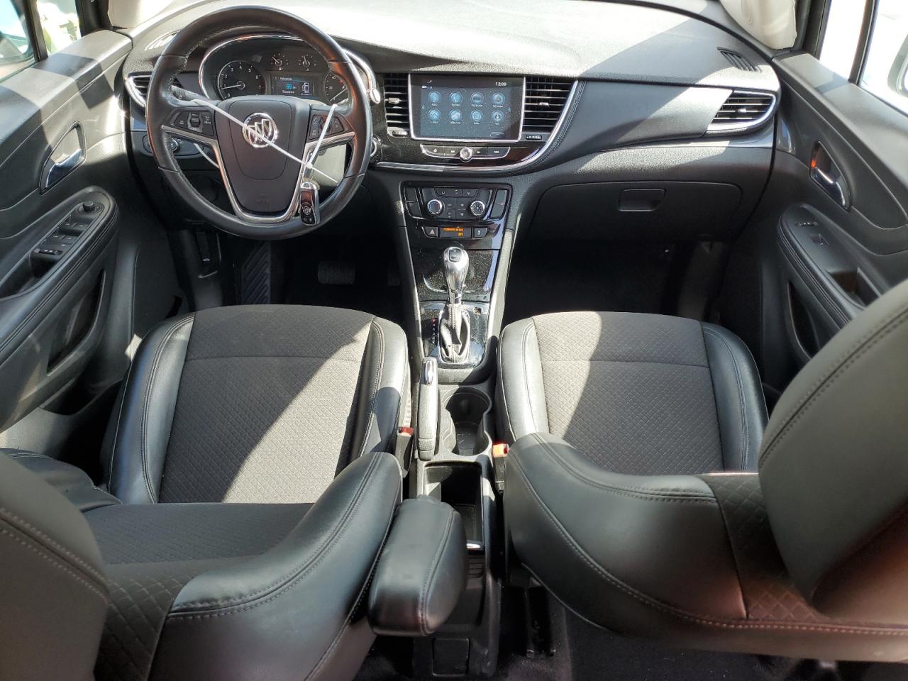 2019 Buick Encore Preferred VIN: KL4CJESB6KB702282 Lot: 65838904