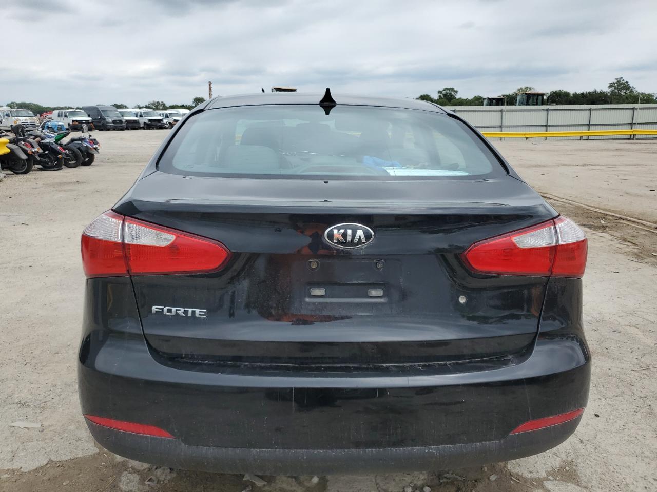 2015 Kia Forte Lx VIN: KNAFK4A68F5428678 Lot: 67038164