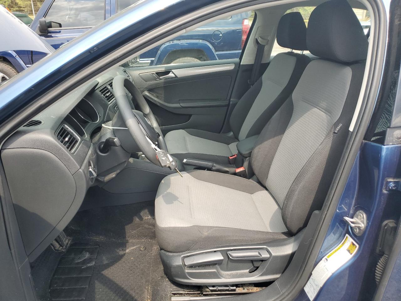 2017 Volkswagen Jetta S VIN: 3VW2B7AJ4HM353432 Lot: 64850494