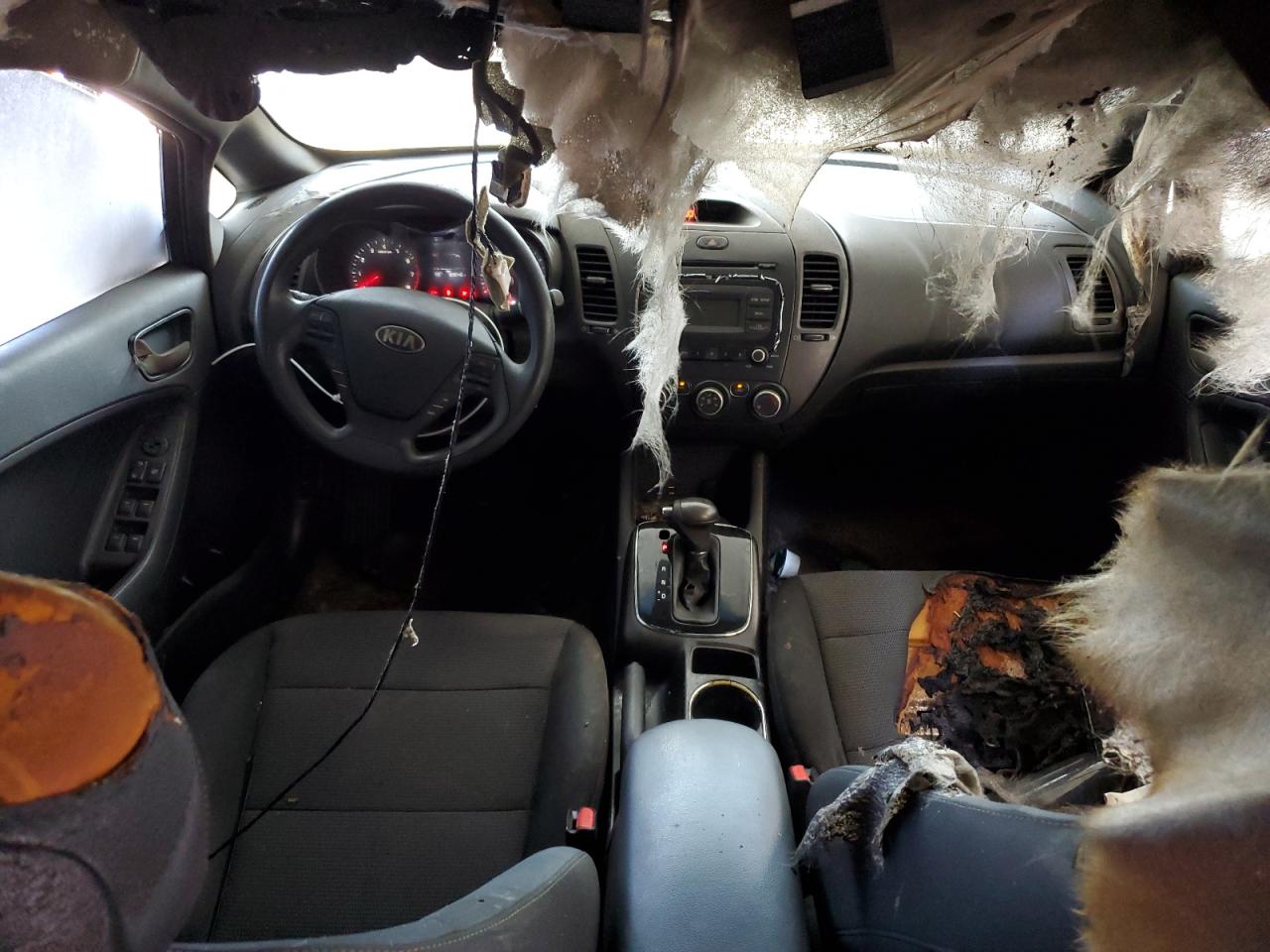 2018 Kia Forte Lx VIN: 3KPFK4A7XJE215840 Lot: 68503334