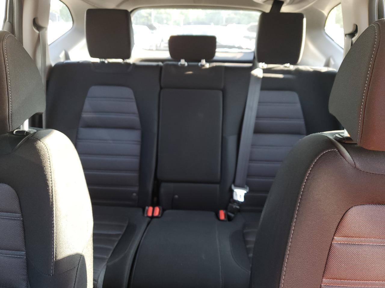 2018 Honda Cr-V Lx VIN: 2HKRW6H30JH211162 Lot: 68065864