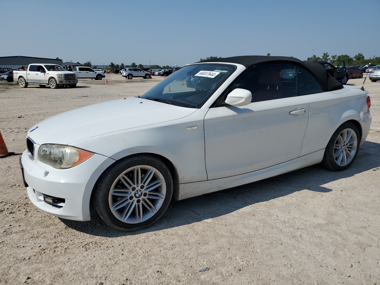 2013 BMW 128 I vin: WBAUL7C53DVU10032