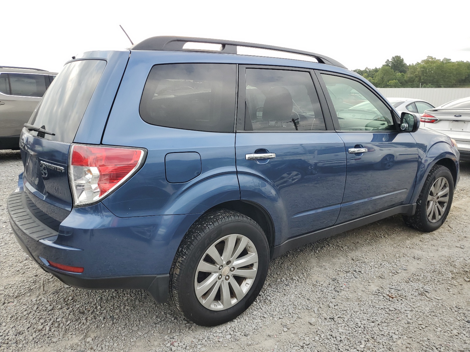 2012 Subaru Forester 2.5X Premium vin: JF2SHBDC5CH459792