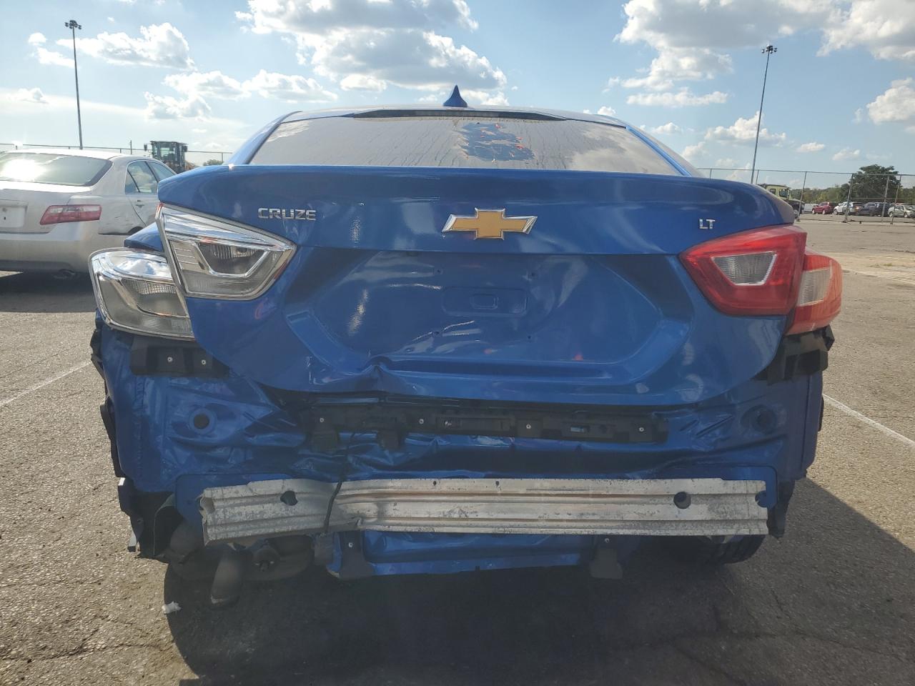 1G1BE5SMXH7221513 2017 Chevrolet Cruze Lt