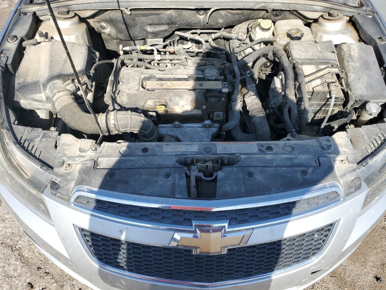 2013 Chevrolet Cruze - Image 11