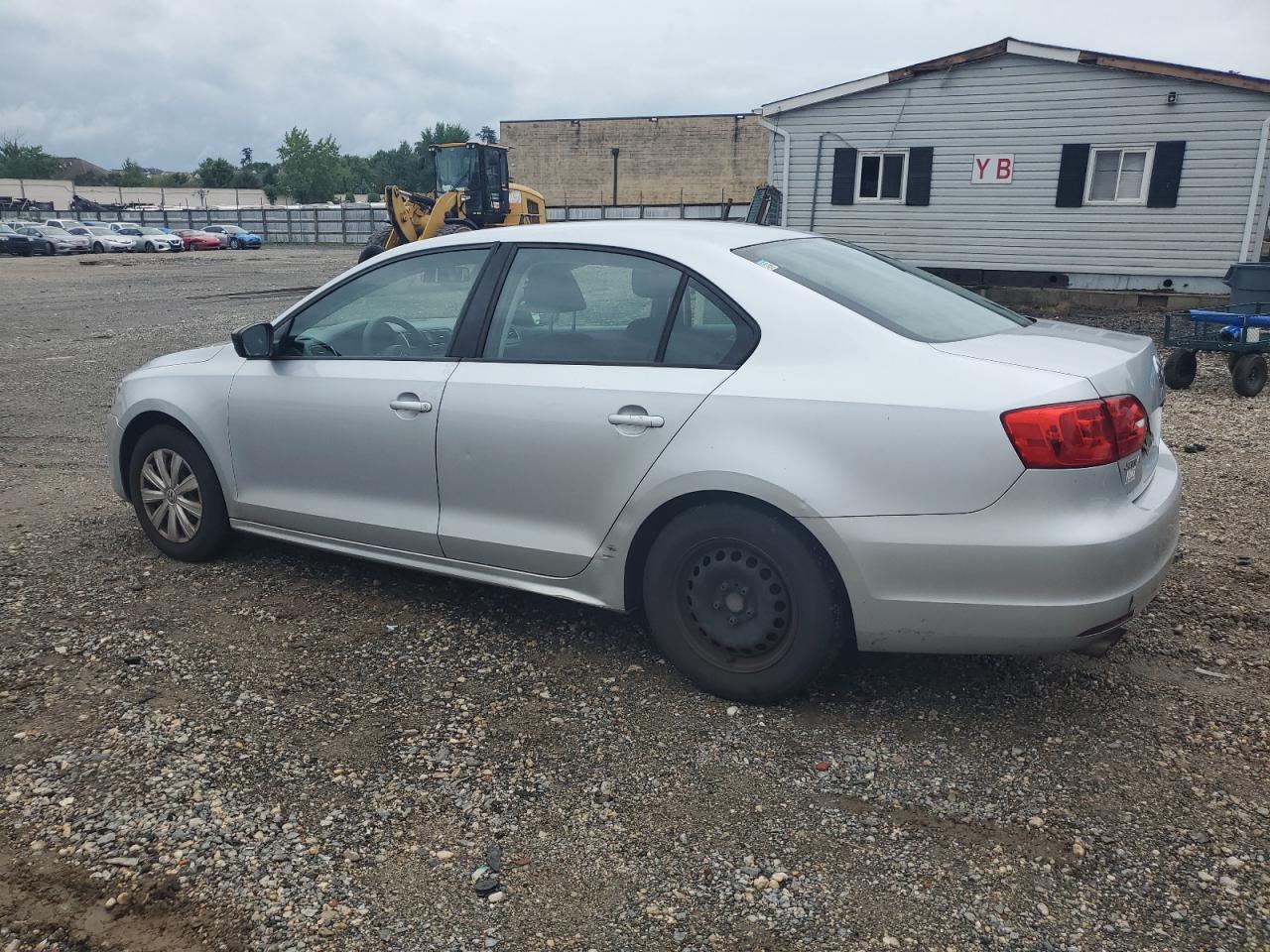 2014 Volkswagen Jetta - Image 2