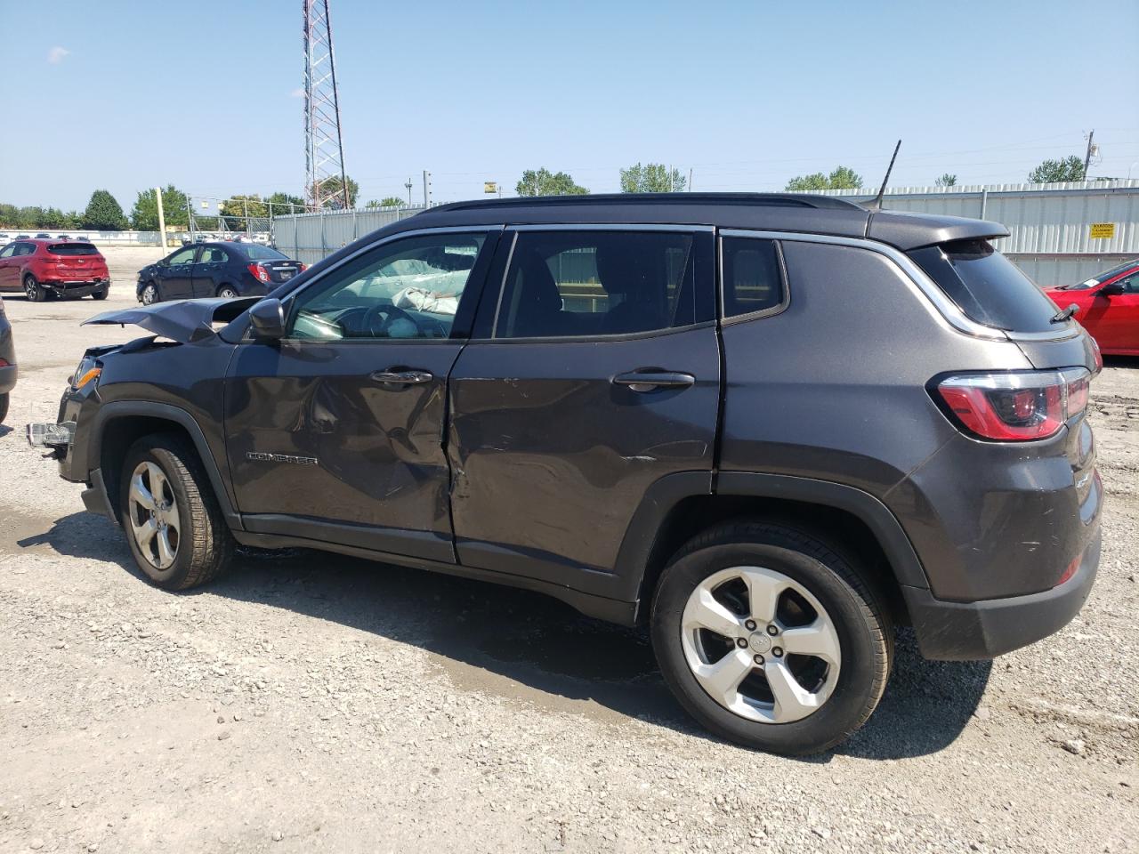 3C4NJDBB3KT629444 2019 JEEP COMPASS - Image 2