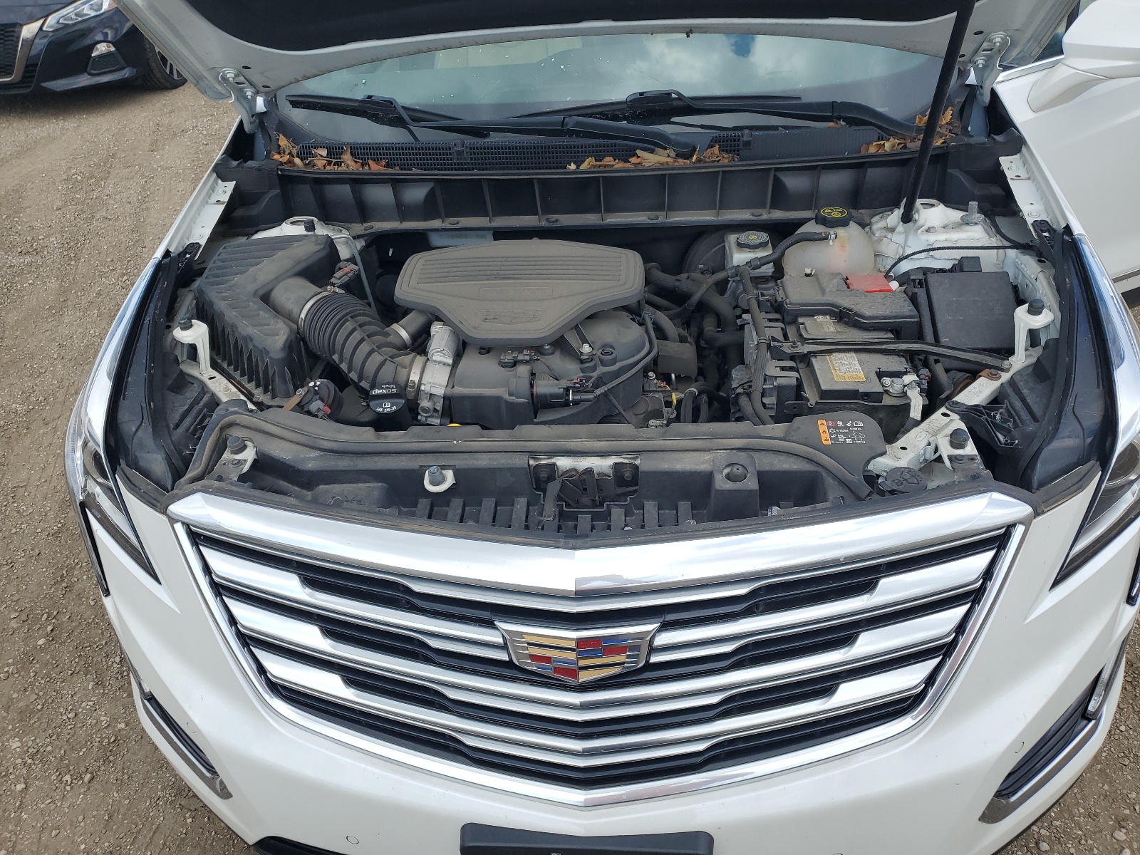 1GYKNCRS7KZ199038 2019 Cadillac Xt5 Luxury