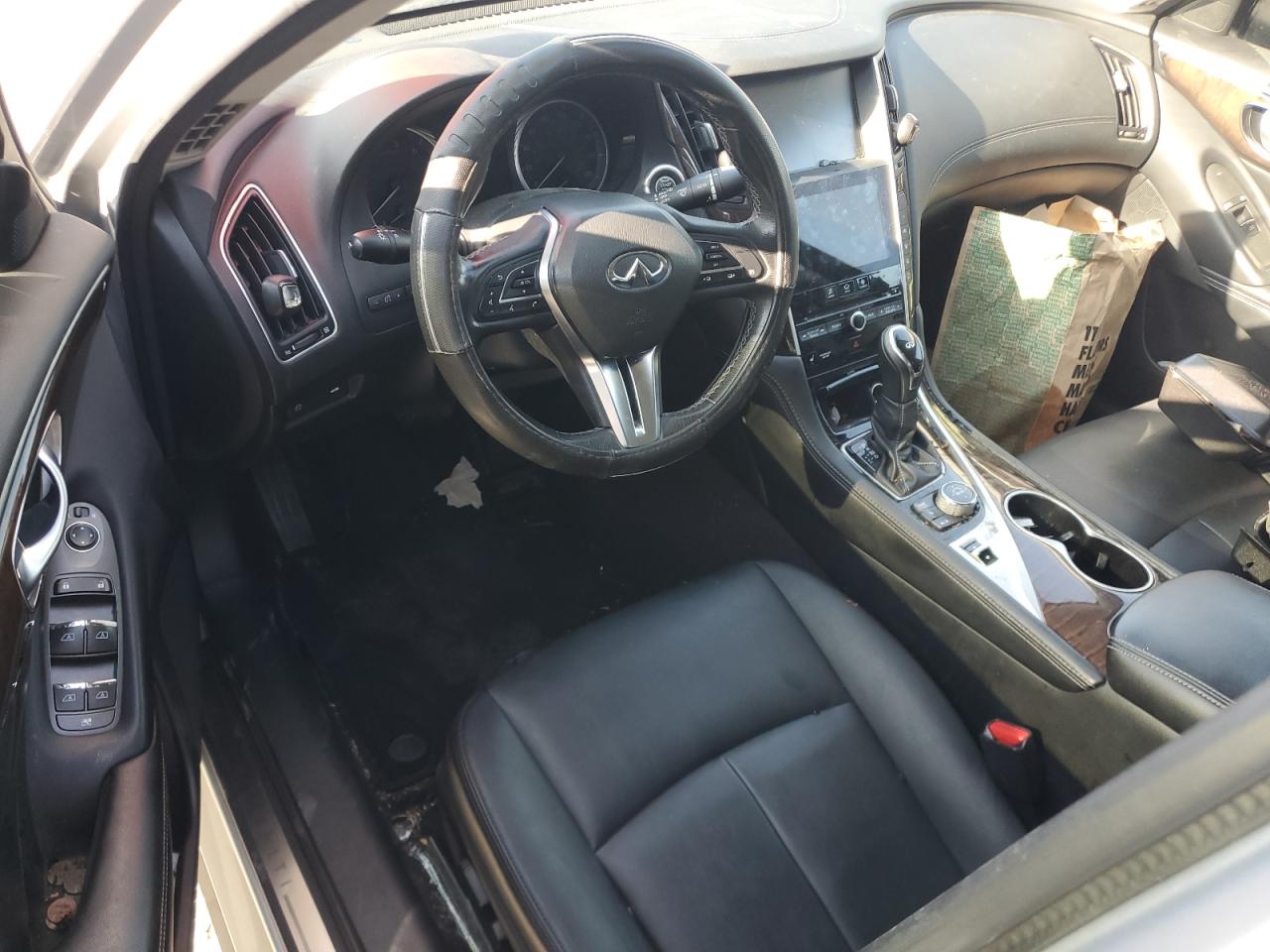 JN1EV7AR7JM443501 2018 Infiniti Q50 Luxe