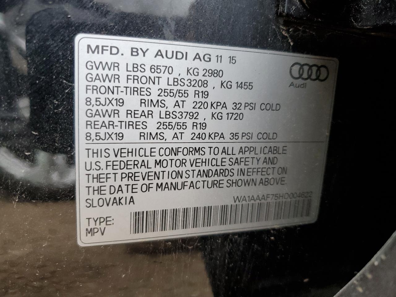 WA1AAAF75HD004622 2017 Audi Q7 Premium