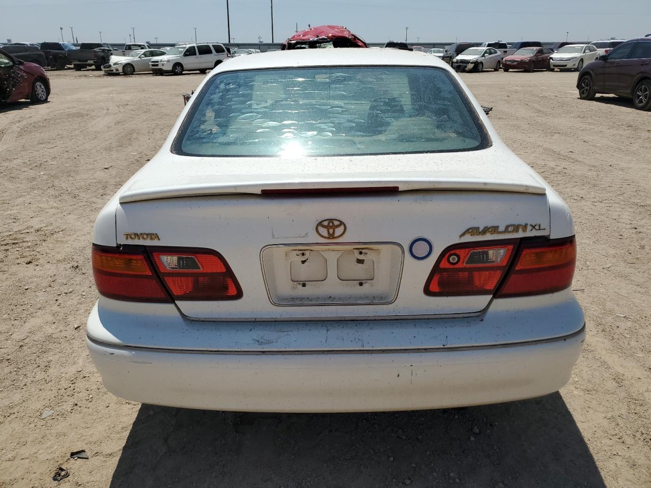 1999 Toyota Avalon Xl VIN: 4T1BF18B1XU348455 Lot: 66750924