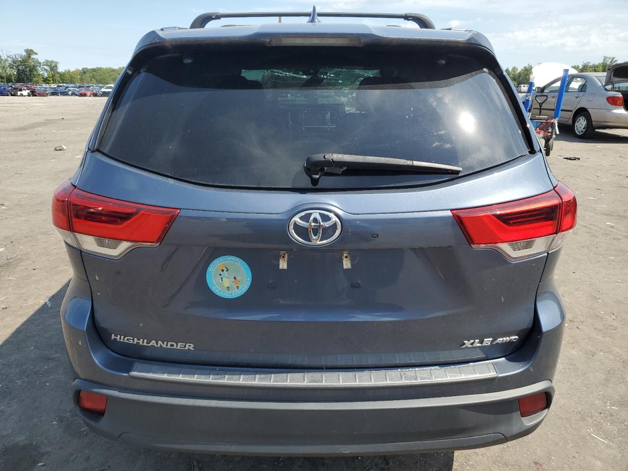 2019 Toyota Highlander Se VIN: 5TDJZRFH5KS940385 Lot: 66631624