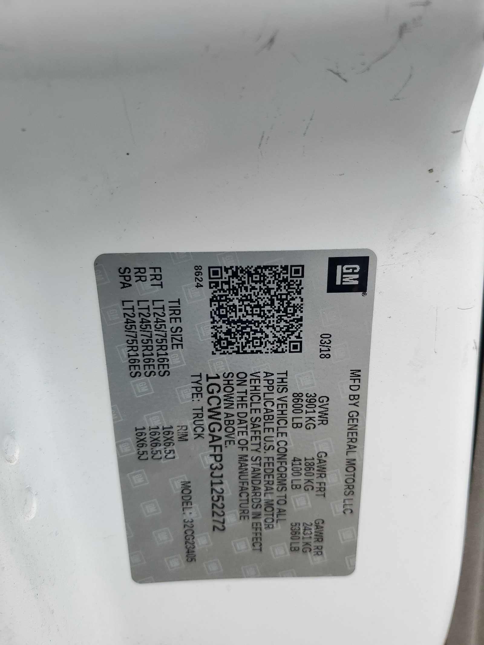 1GCWGAFP3J1252272 2018 Chevrolet Express G2500