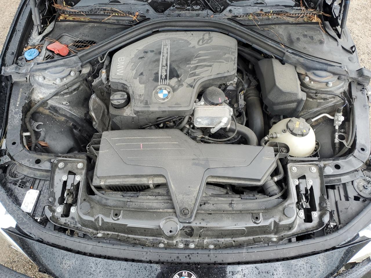 WBA8A9C55JK623094 2018 BMW 320 I