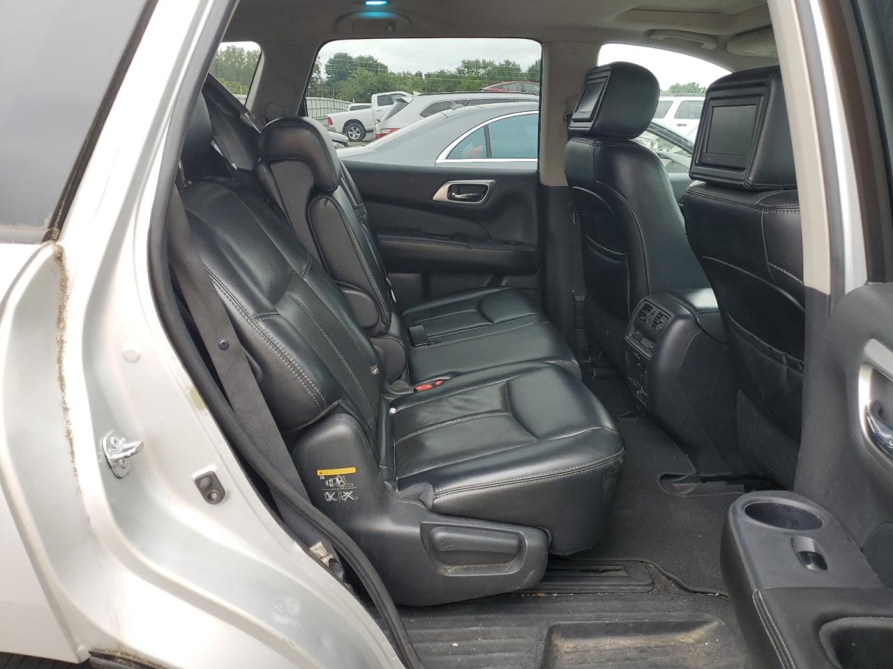 2015 Nissan Pathfinder S VIN: 5N1AR2MM9FC661239 Lot: 69508944